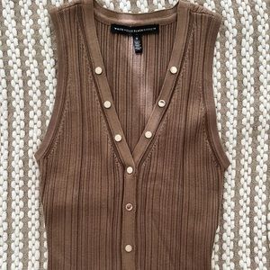 White House Black Market Snap Front Tank